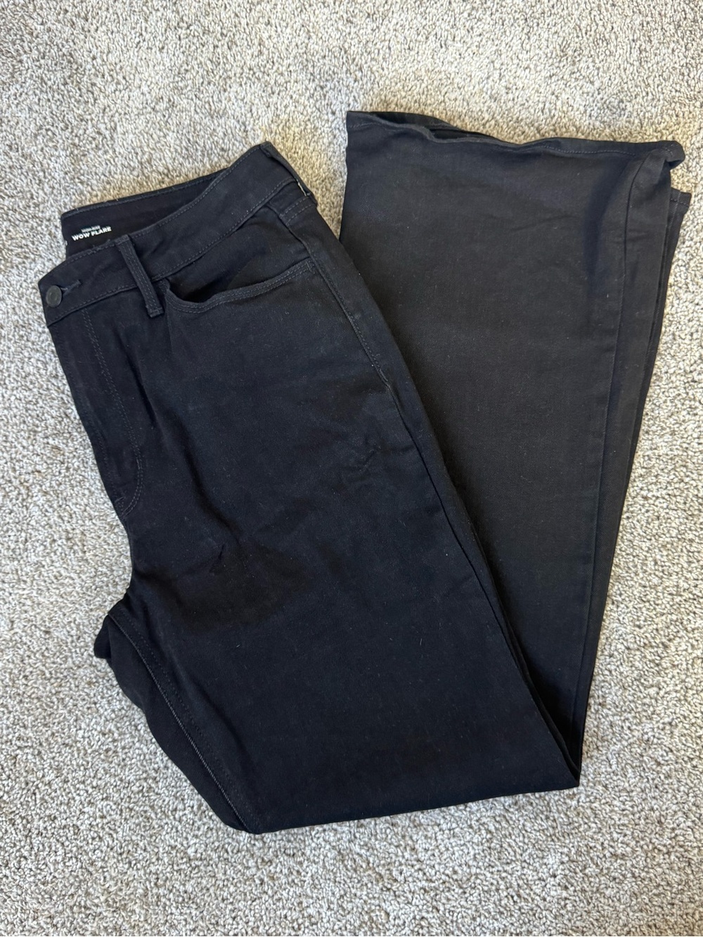 Old Navy Wow Women’s Black Flare Leg Jeans